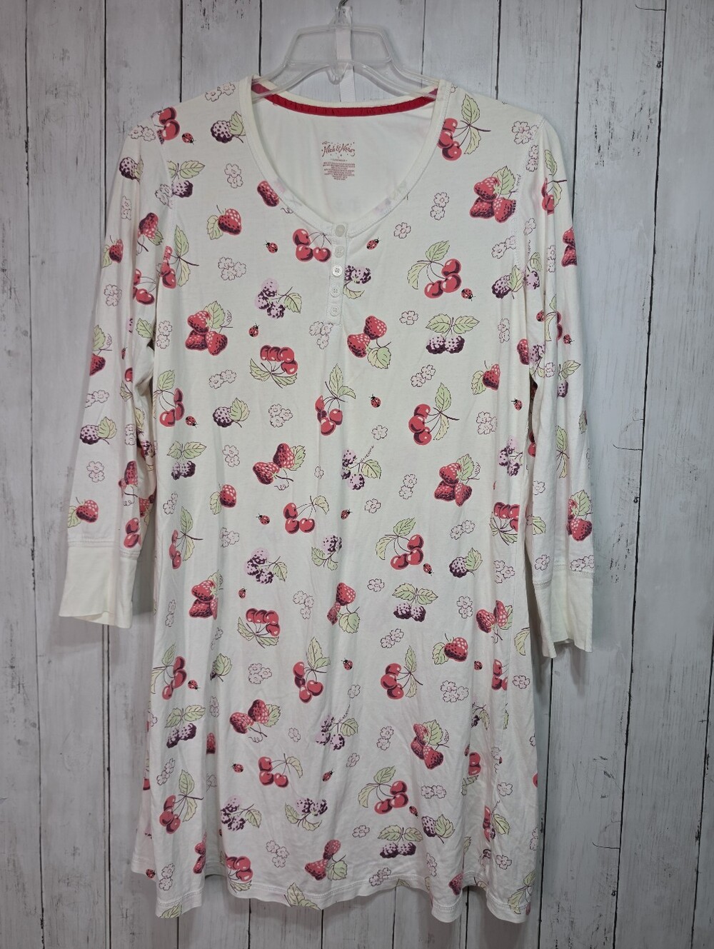 Nick And Nora Women's 100% Cotton Fruit Print Nightgown Size Large.